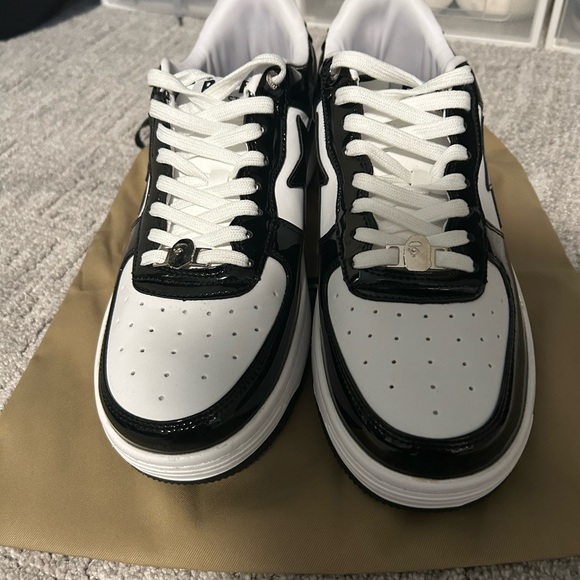 Black Bapestas shoes - Picture 2 of 5